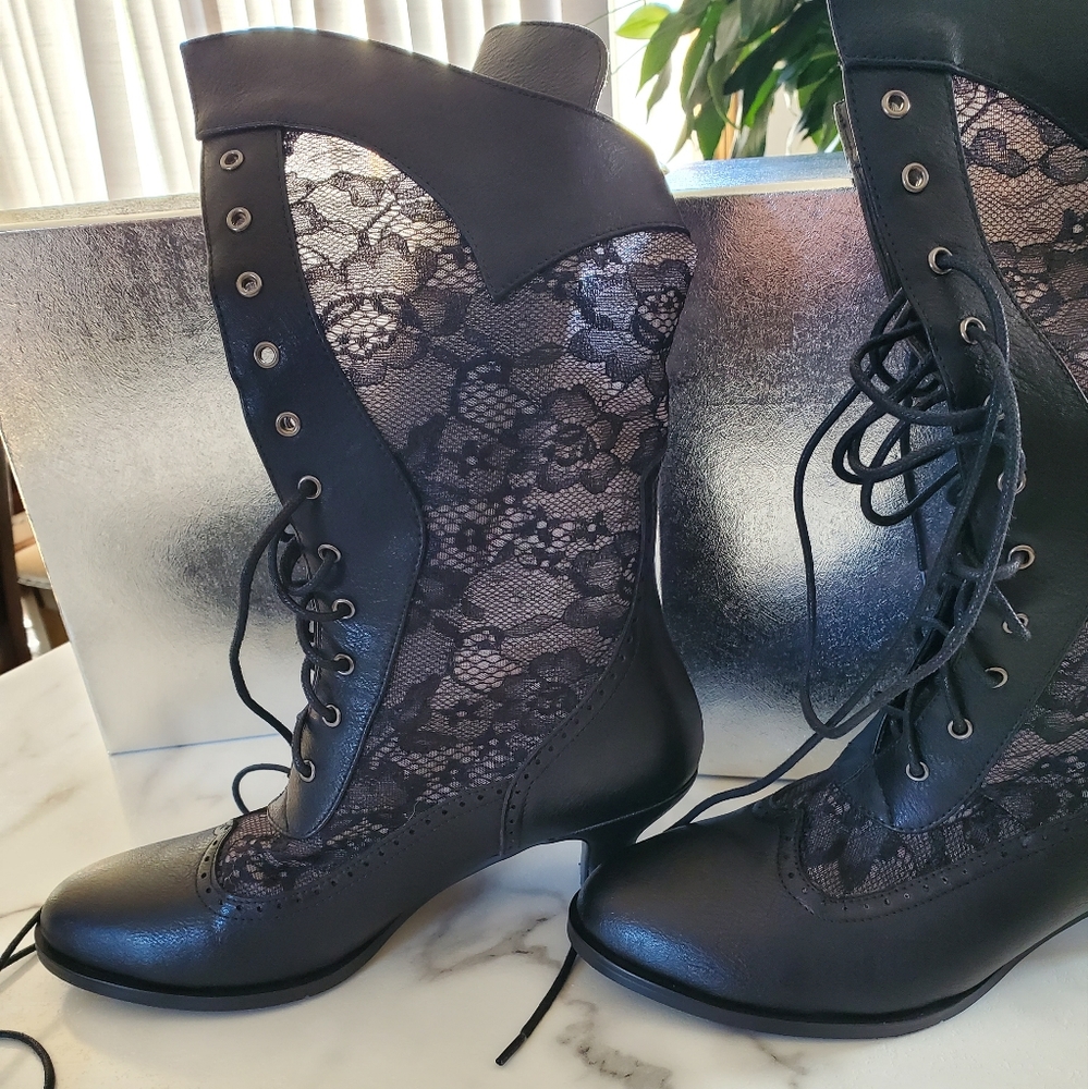 Black Heeled Lace Boots - Picture 10 of 16